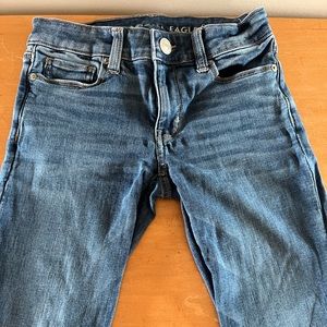 American Eagle jeggings/skinny jeans. EUC. Size 00. Barely worn.